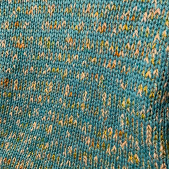 Mirasati Paris Green Multicolor Open Sweater - Picture 8 of 12